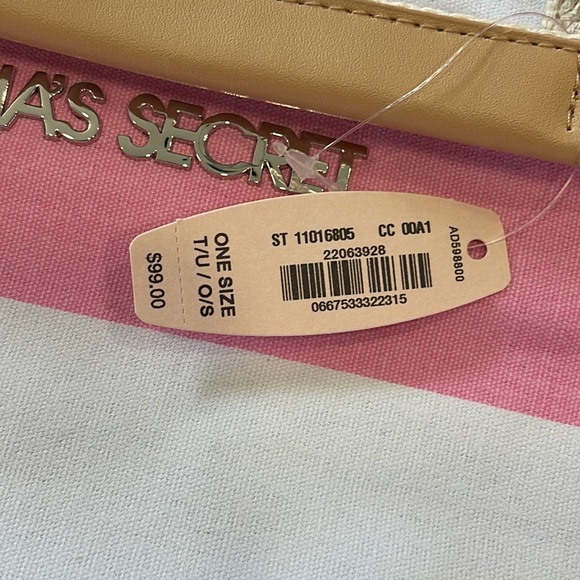 Victoria’s Secret Brushed Canvas Travel Tote Bag 15”Hx 10”Wx26”L - Picture 10 of 10